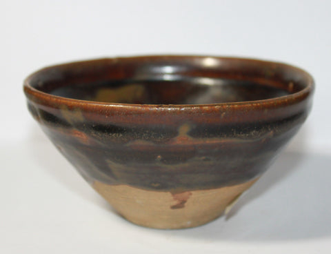 A Cizhou ware teabowl.