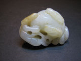 A white jade carving of two cats. - asianartlondon