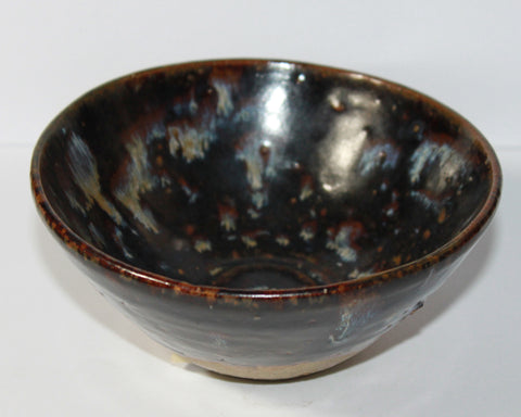 A Cizhou ware bowl with tortoishell glaze.