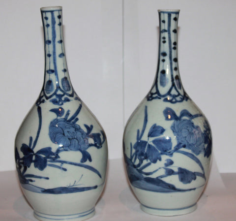 A pair of Japanese early Arita vases. C. 1650.