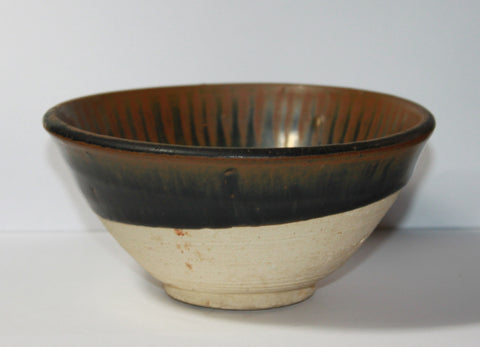 A Henan Cizhou type bowl.