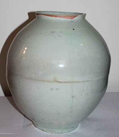 A fine and rare Korean white glazed porcelain "Moon" vase.
