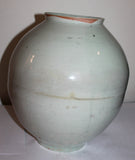 A fine and rare Korean white glazed porcelain "Moon" vase. - asianartlondon